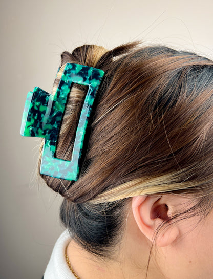 Maye Hair Claw in Emerald