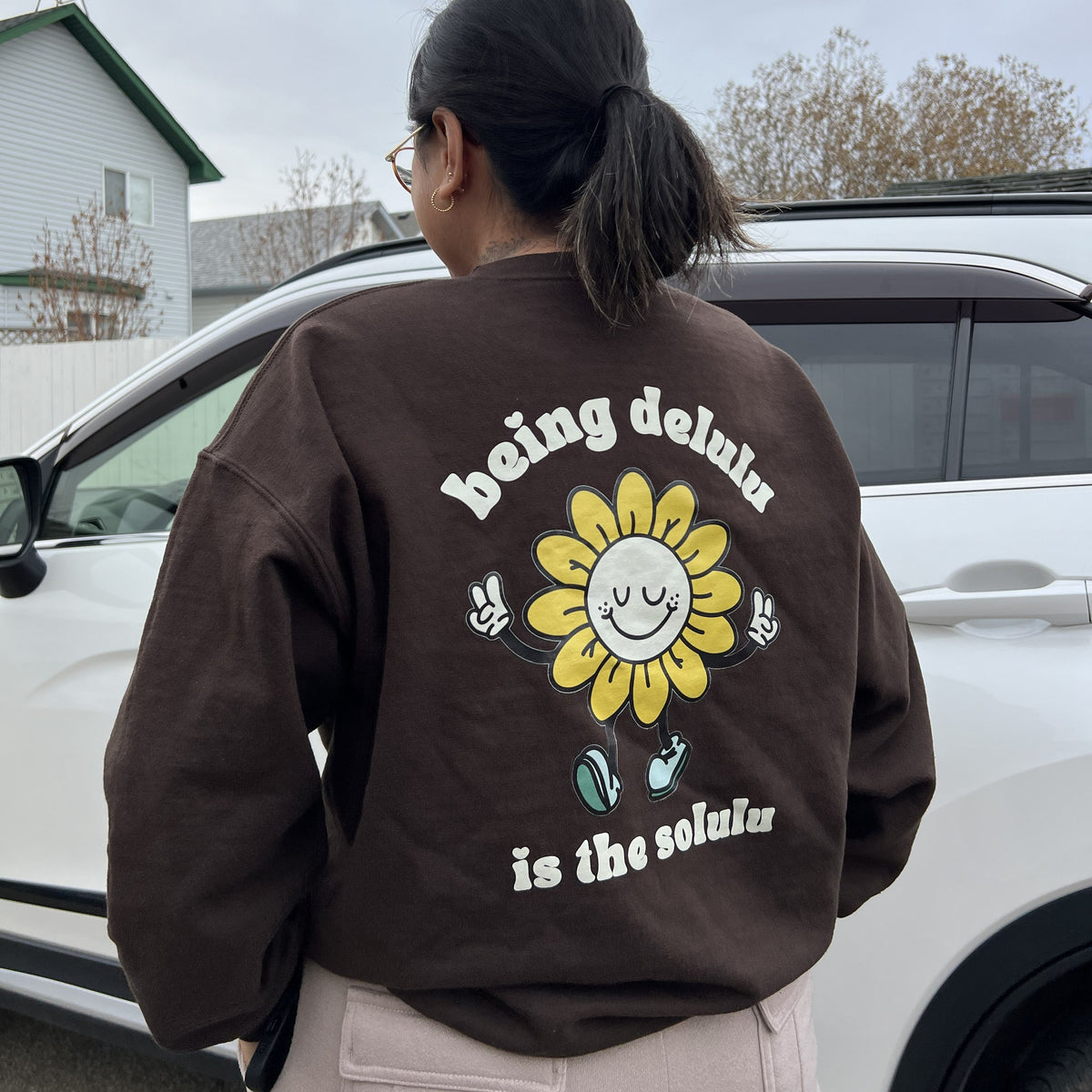 Delulu Crewneck in Chocolate