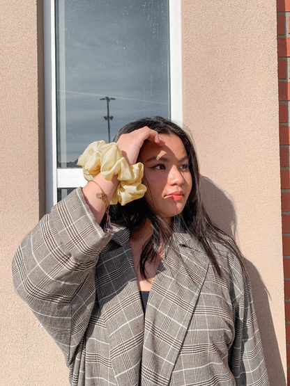 Avery XL Organza Scrunchie