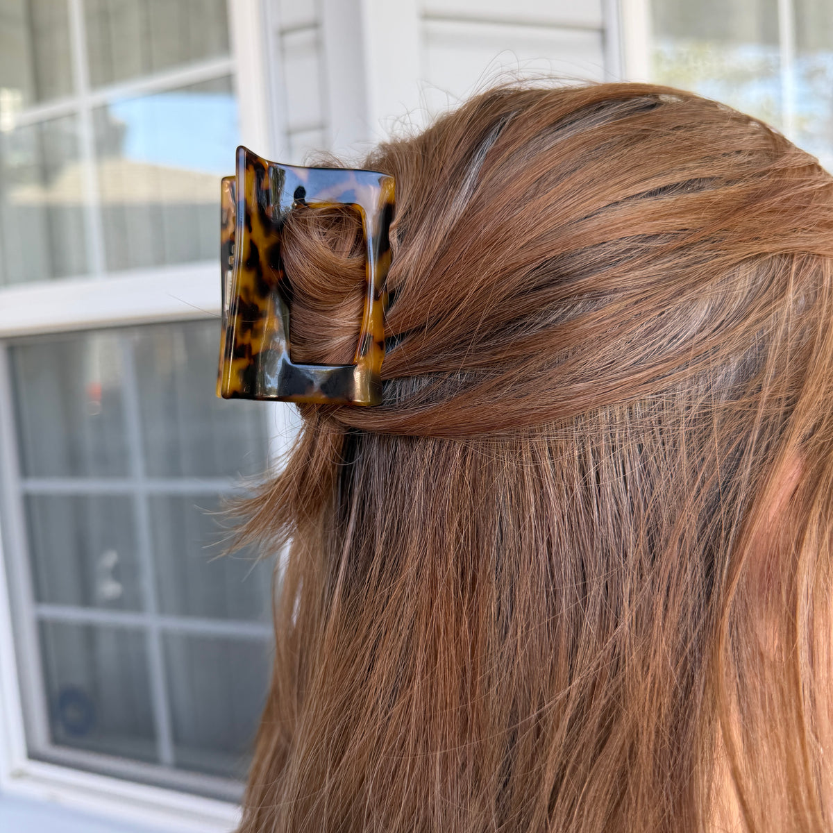 Maye Mini Hair Claw in Hazel