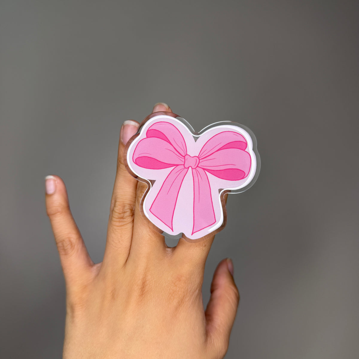 Bow Phone Grip