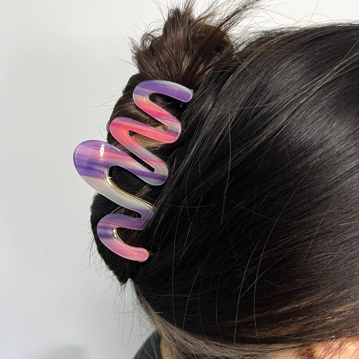 River Hair Claw in Orchid