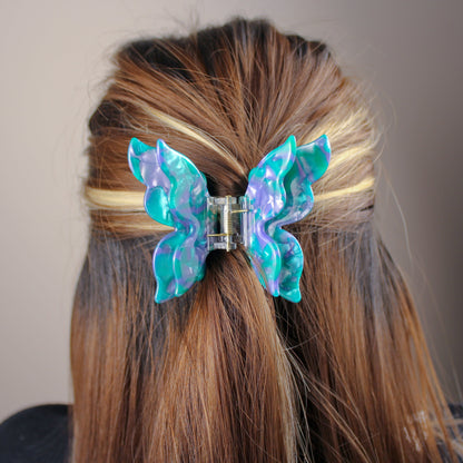 Mini Butterfly Hair Claw in Emerald