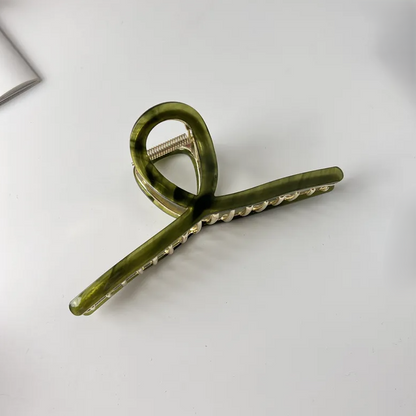 Lulu XL Hair Claw in Sage
